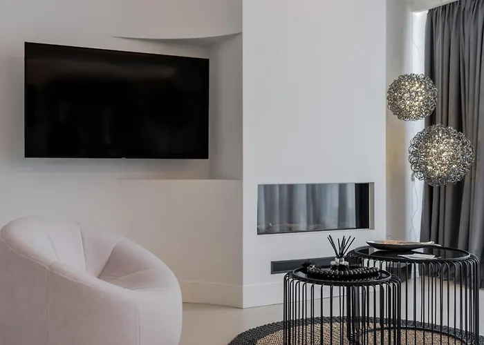 H50 Suites